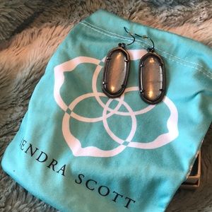 !! SOLD!! Kendra Scott Mirror Rock Elles 